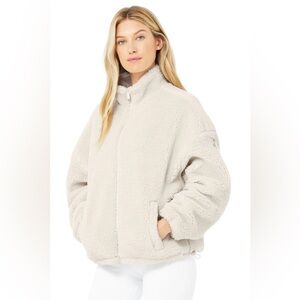 Alo Sherpa Jacket XS in Bone